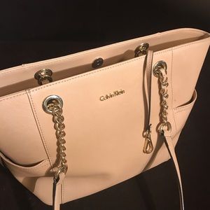 Calvin Klein Shoulder Bag